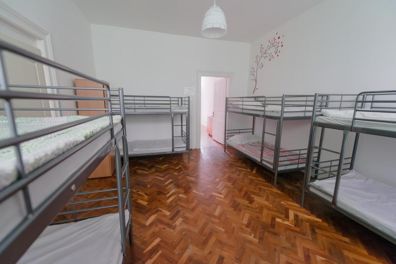 Budapest Party Hostel At Udvarom Rom bilde