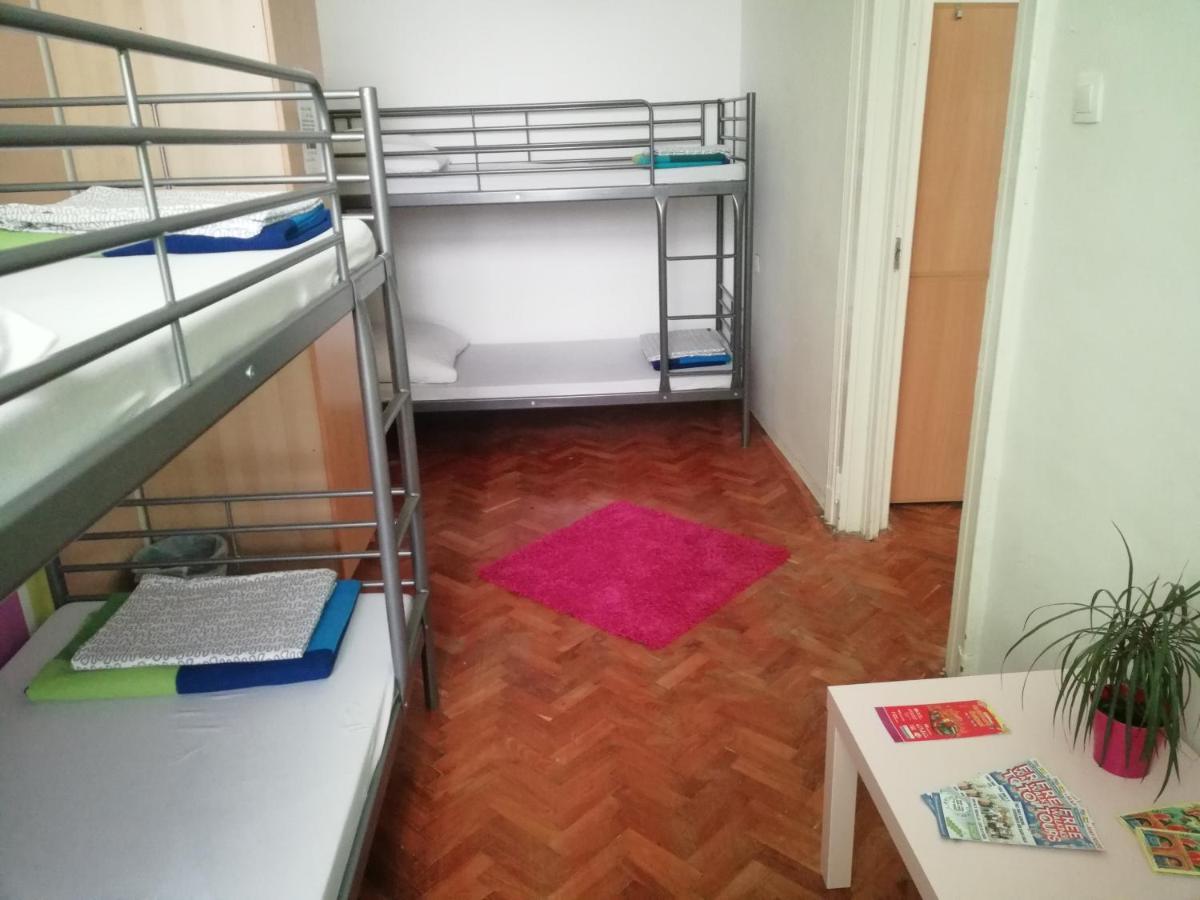 Budapest Party Hostel At Udvarom Eksteriør bilde